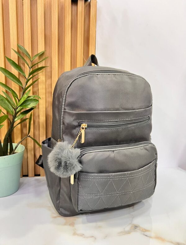 MORRAL UNIVERSITARIO - Imagen 3
